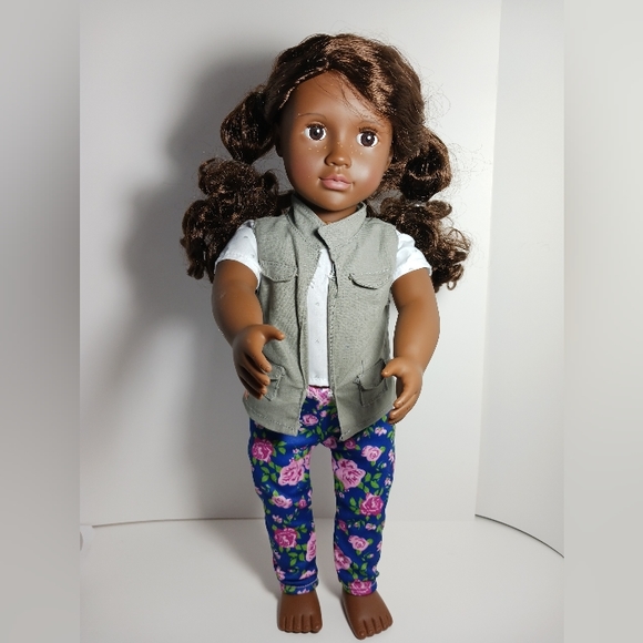 Our Generation Doll Battat 18 “ African American Brown Hair & Eyes Freckles - Picture 1 of 5